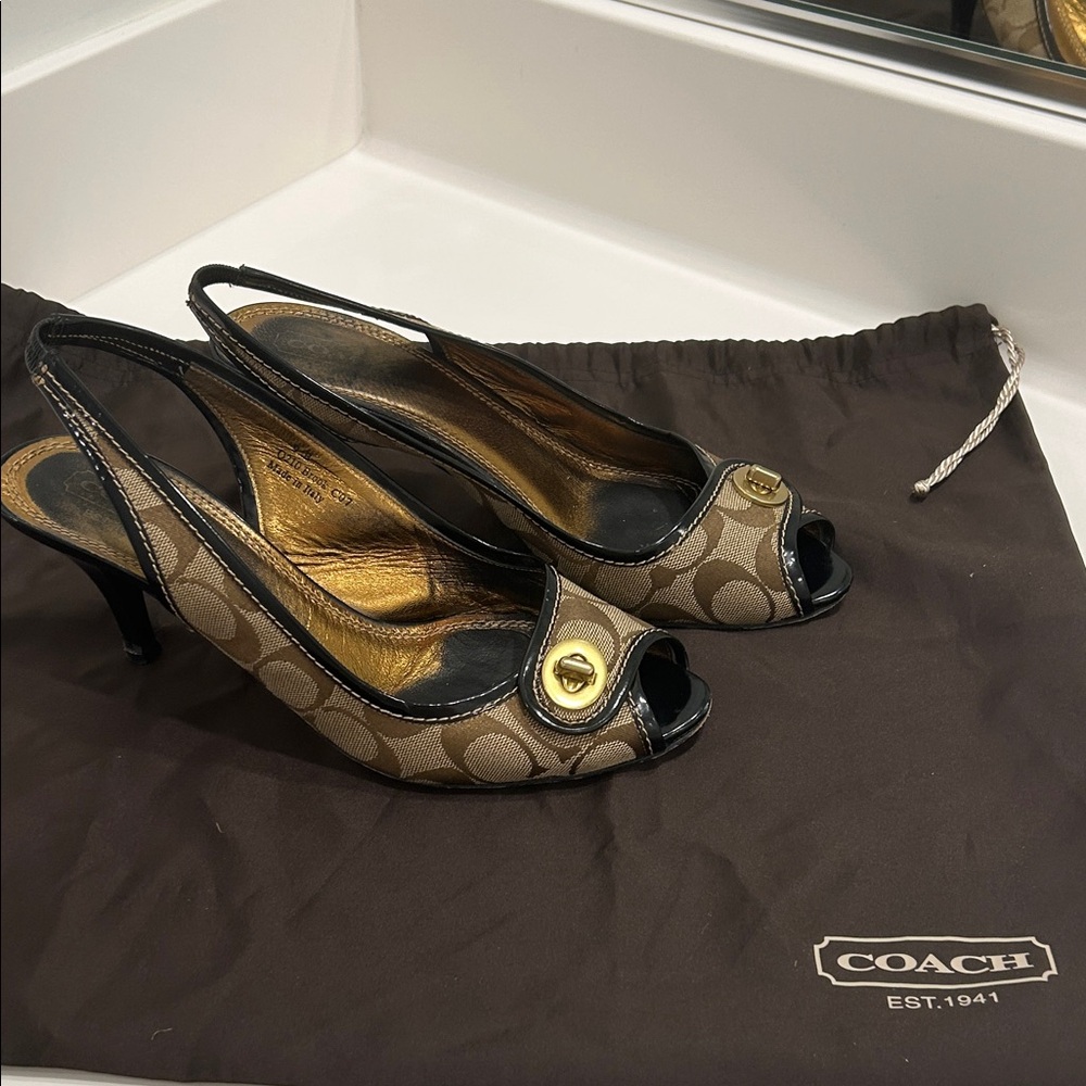Coach Women's Slingback Heels - Black and Tan